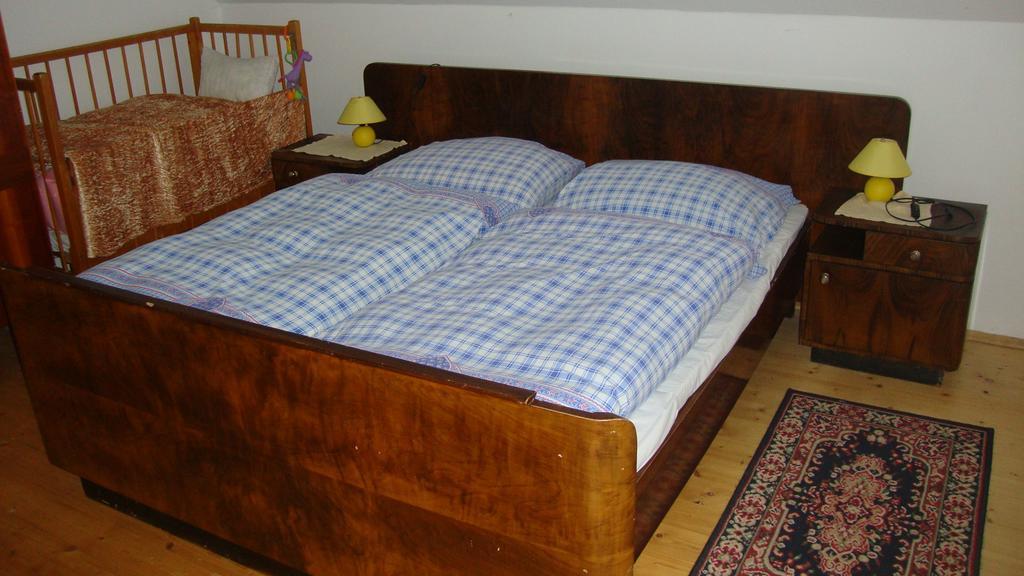 Petrovicky Mlyn Otel Kasanice Oda fotoğraf
